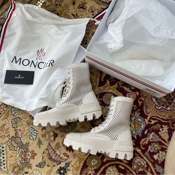 Moncler Carinne Boots Sz 36 - Picture 3 of 15